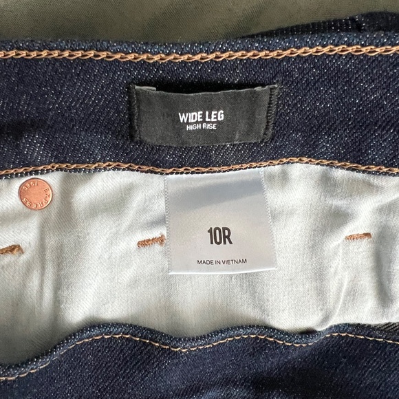 Express /Size 10R/ Wide leg Jeans/BLUE - Picture 3 of 3